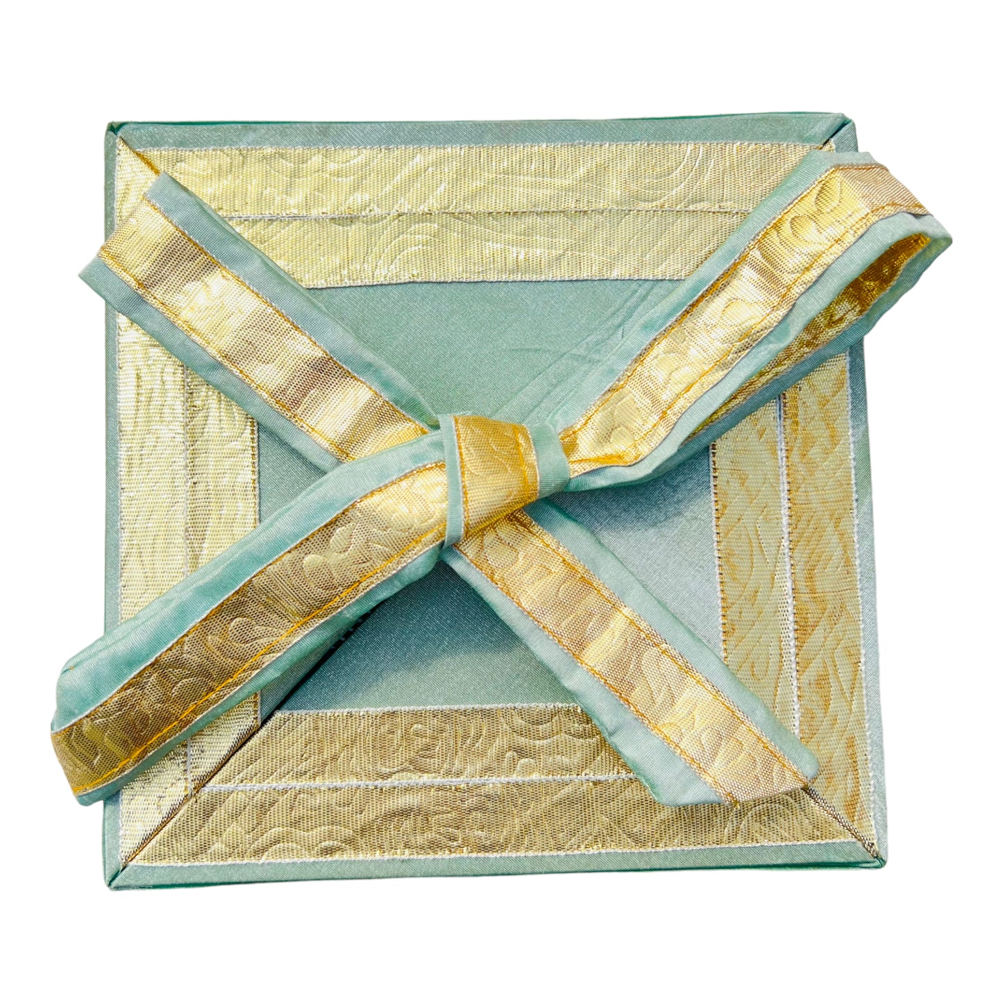 Gota Gift Box with Bow