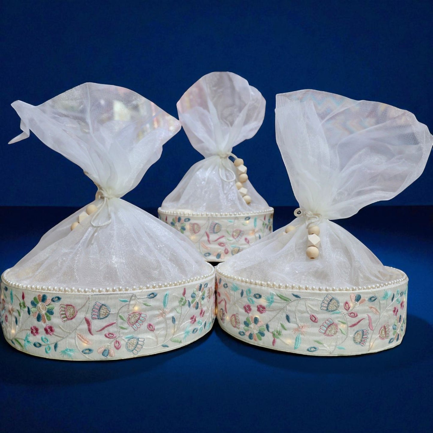 Wrap Shap Disco Round Gift Basket with built-in LED lights glowing – available in 8x8, 10x10, and 12x12 inches for festive hampers