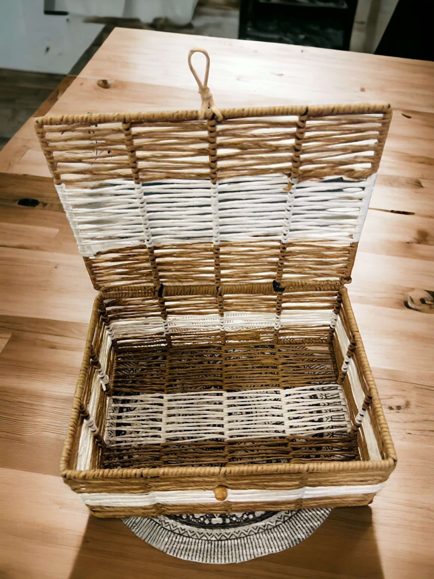 Organic Rafia Rope Gift Box: Perfect for Hampers and Home Organization