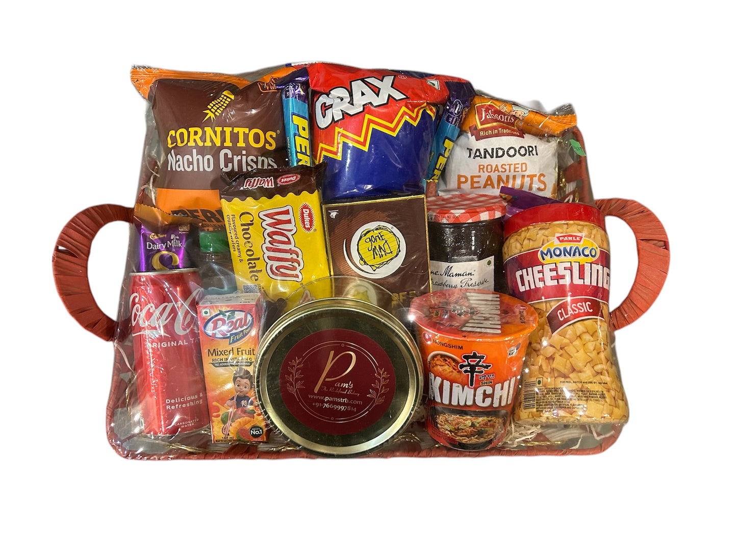 Gourmet Delicacy Basket – A Perfect Blend of Sweet & Savory Treats