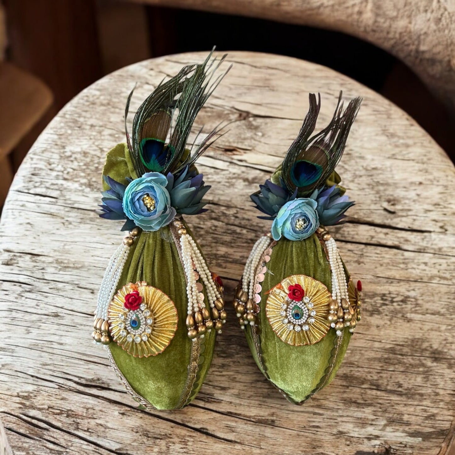 Fresh Decorated Nariyal with Morpankh – Green & Blue Theme Shagun Coconut for Wedding & Pooja by Wrap Shap