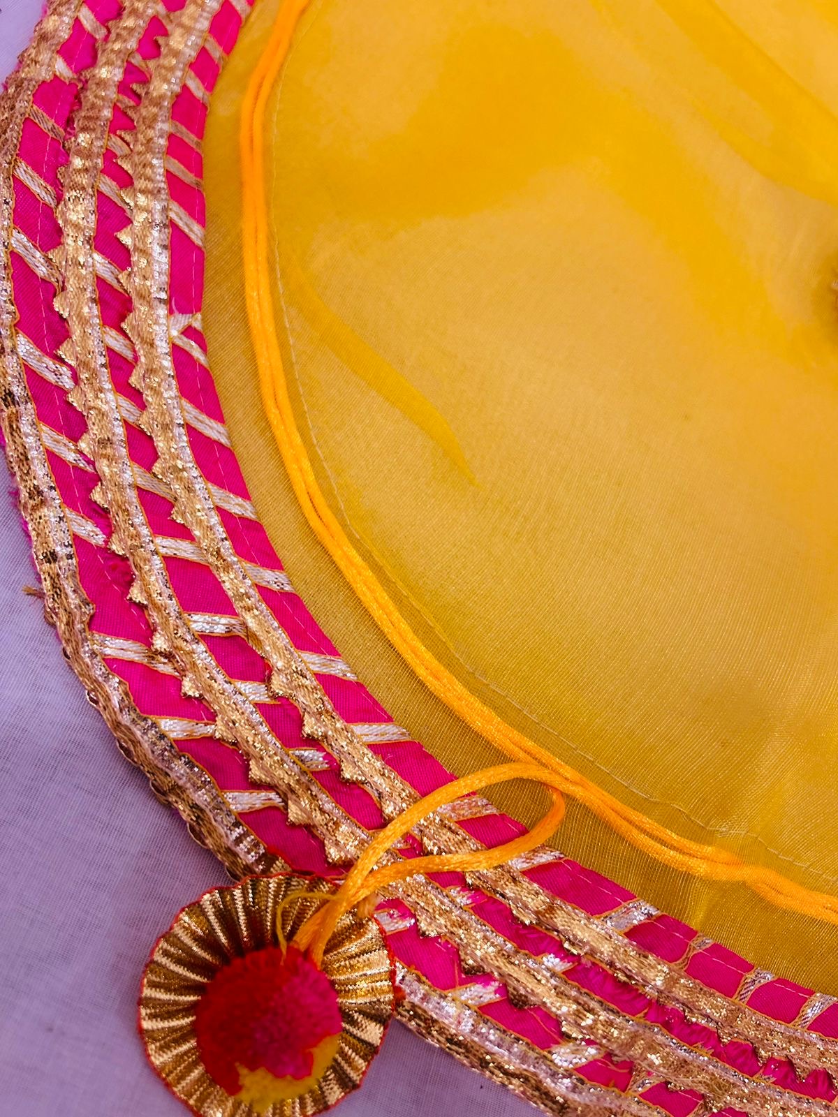 Tissue God Bharai Potli with Multicolored Lace Border – Big Size | Thaal Cover, Pooja, Wedding Use | Wrap Shap