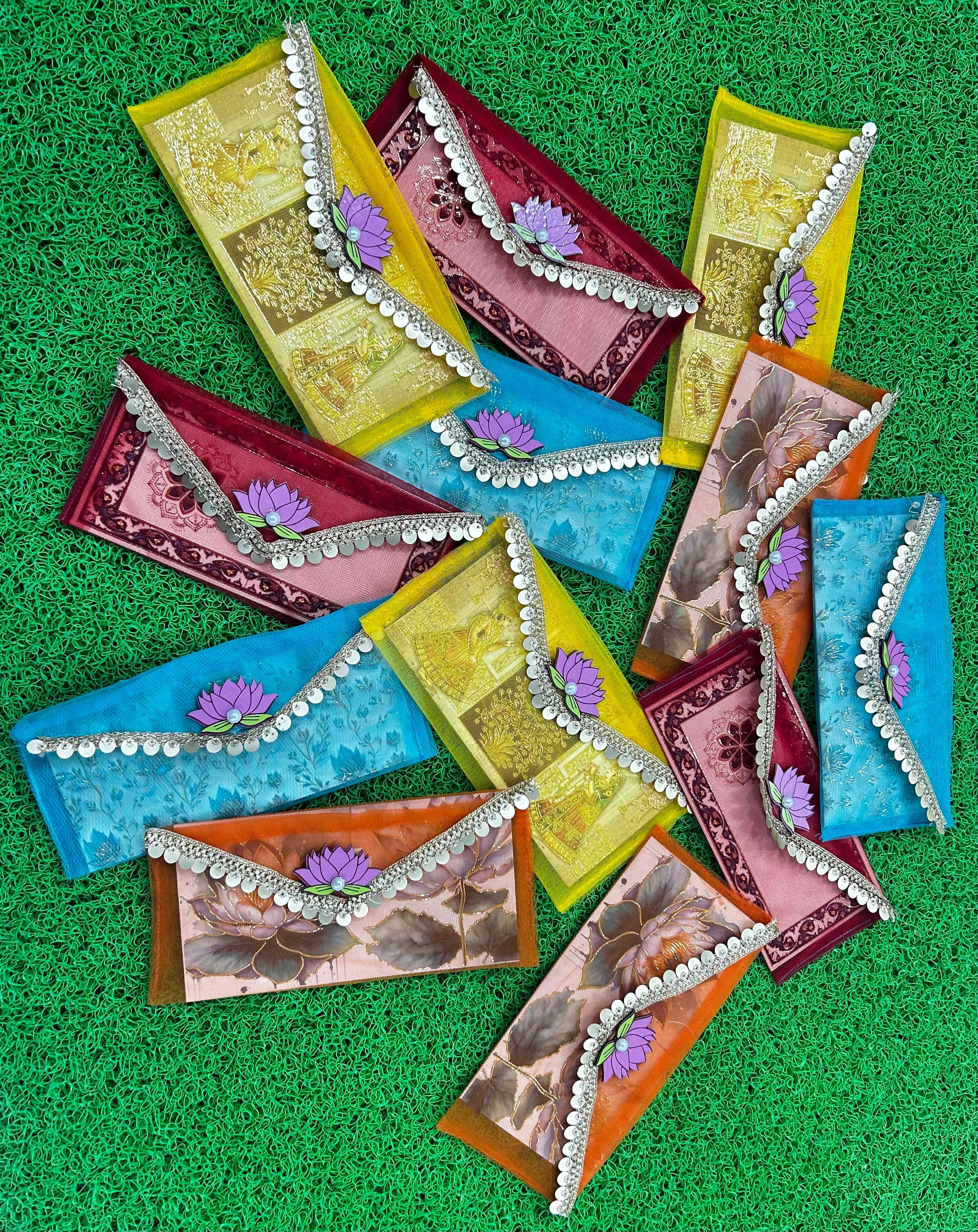 Tissue Envelopes with Lotus Closing – Elegant Shagun & Gift Envelopes