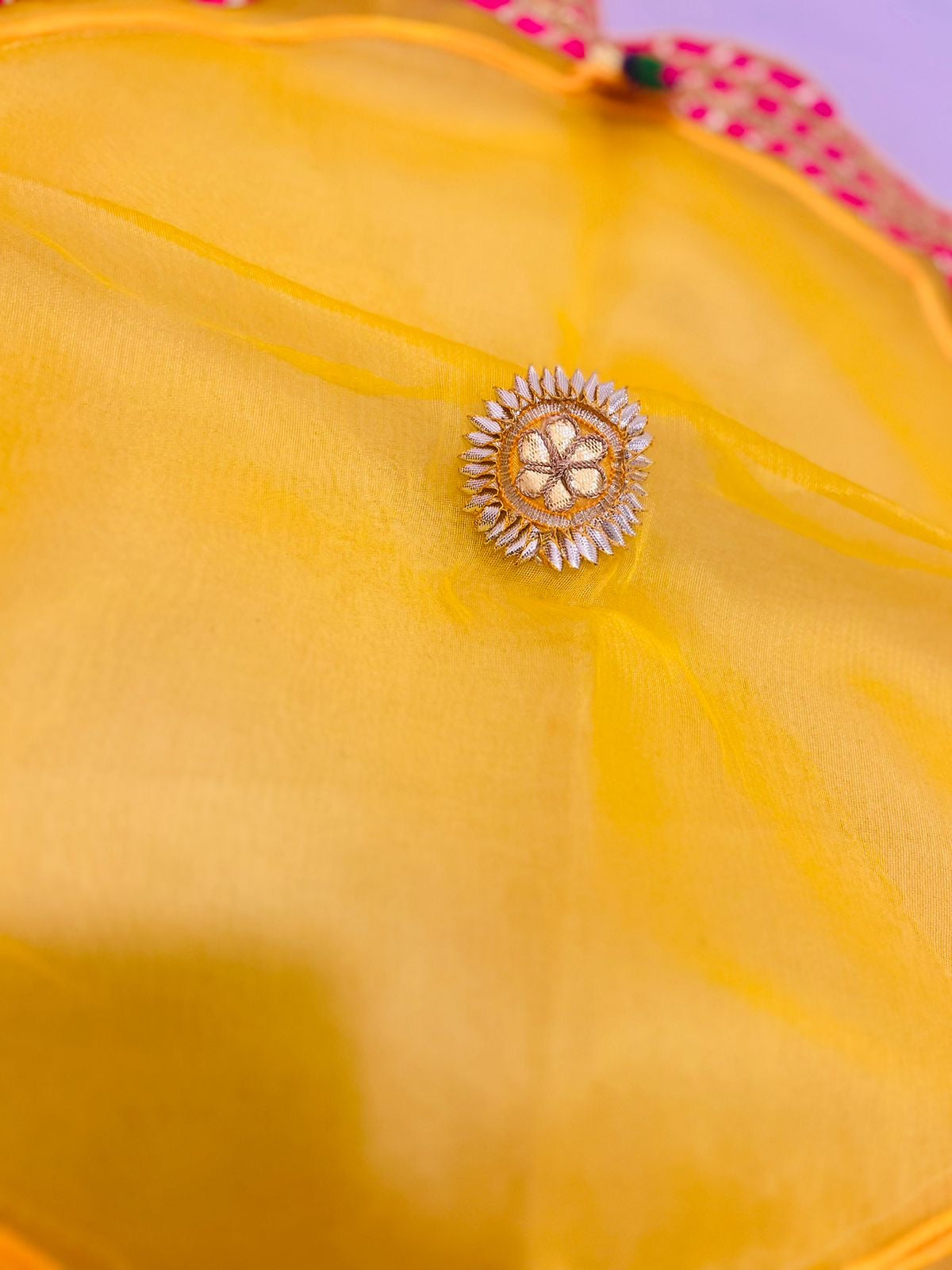 Tissue God Bharai Potli with Multicolored Lace Border – Big Size | Thaal Cover, Pooja, Wedding Use | Wrap Shap