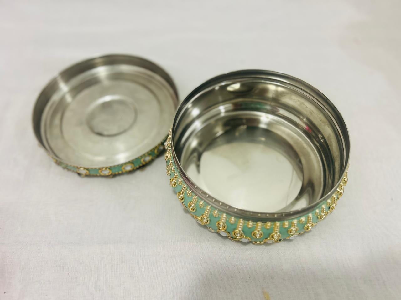 Elegant 6-Inch Round Steel Decorated Box in Pastel Shade – Perfect for Wedding & Festive Gifting