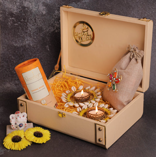 Festive Elegance Trunk Hamper