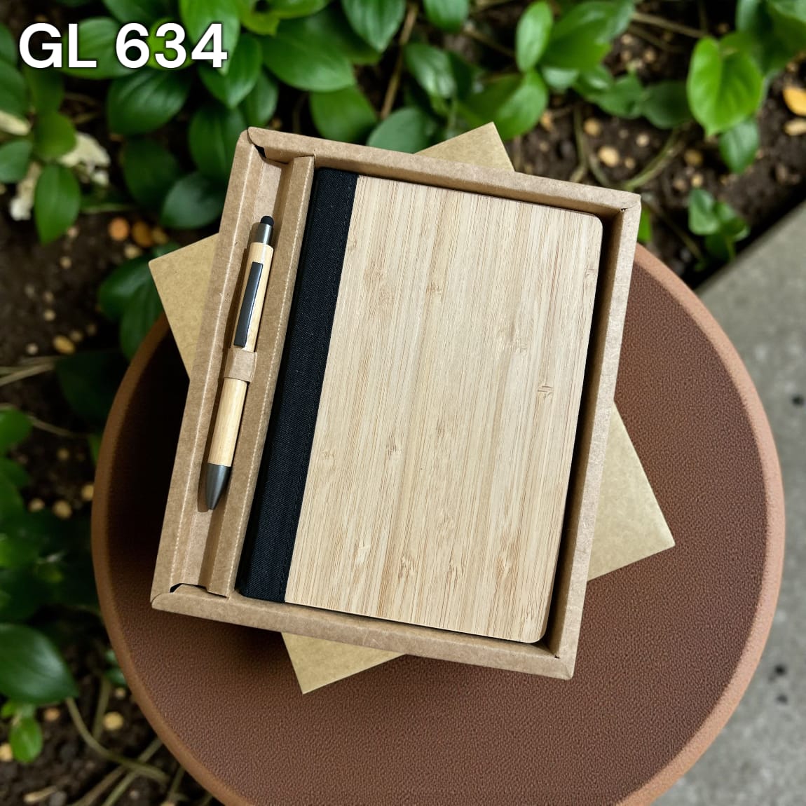 Executive wood finish A5 notebook with ballpoint pen corporate gift