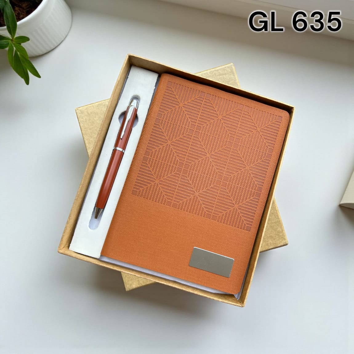 Executive brown A5 notebook with ballpoint pen in gift box