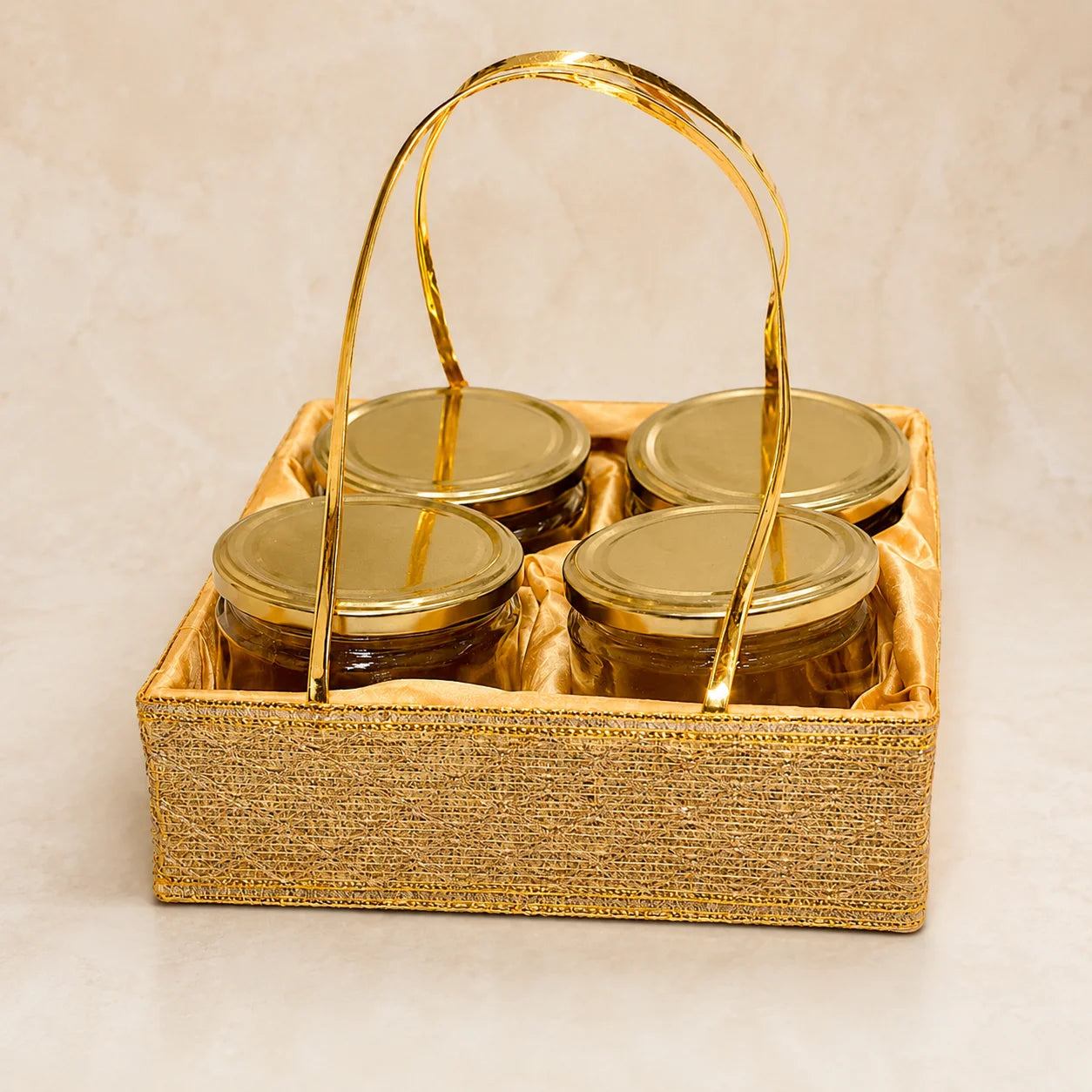 Luxury Golden Lace gift basket for Diwali gifting, bridal trousseau, boutique hampers, and retail packaging. Wholesale MDF Golden Lace basket for sweet shops, dry fruit retailers, gourmet brands, corporate gifting companies, exporters, retailers, and event planners