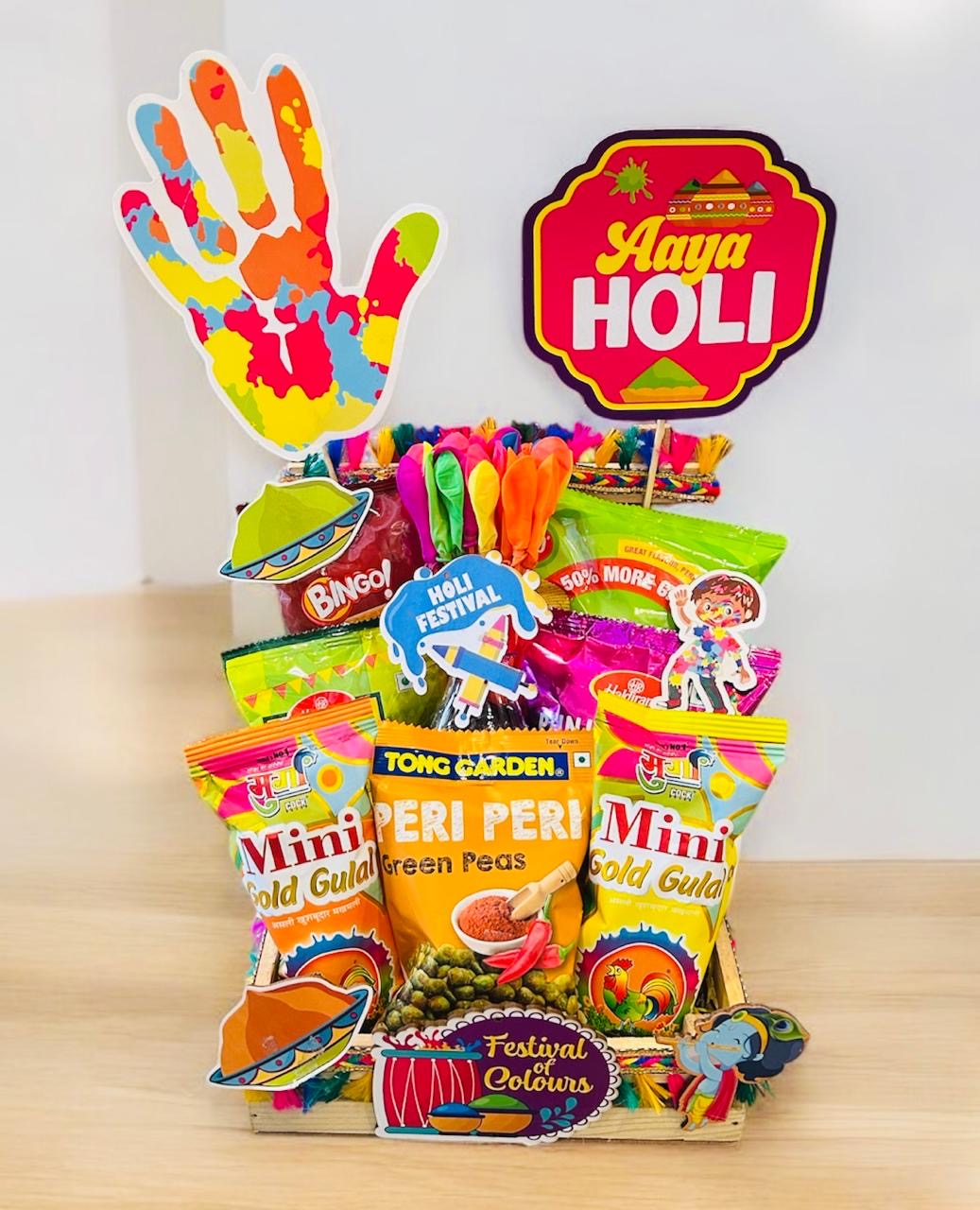 Holi-Snack-Gift-Hamper-Gulal-Snacks-Tray