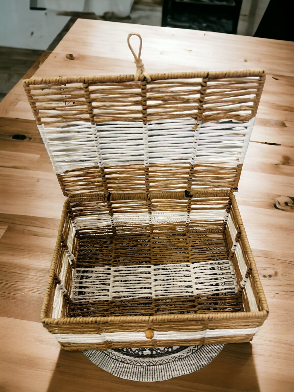 Organic Rafia Rope Gift Box: Perfect for Hampers and Home Organization