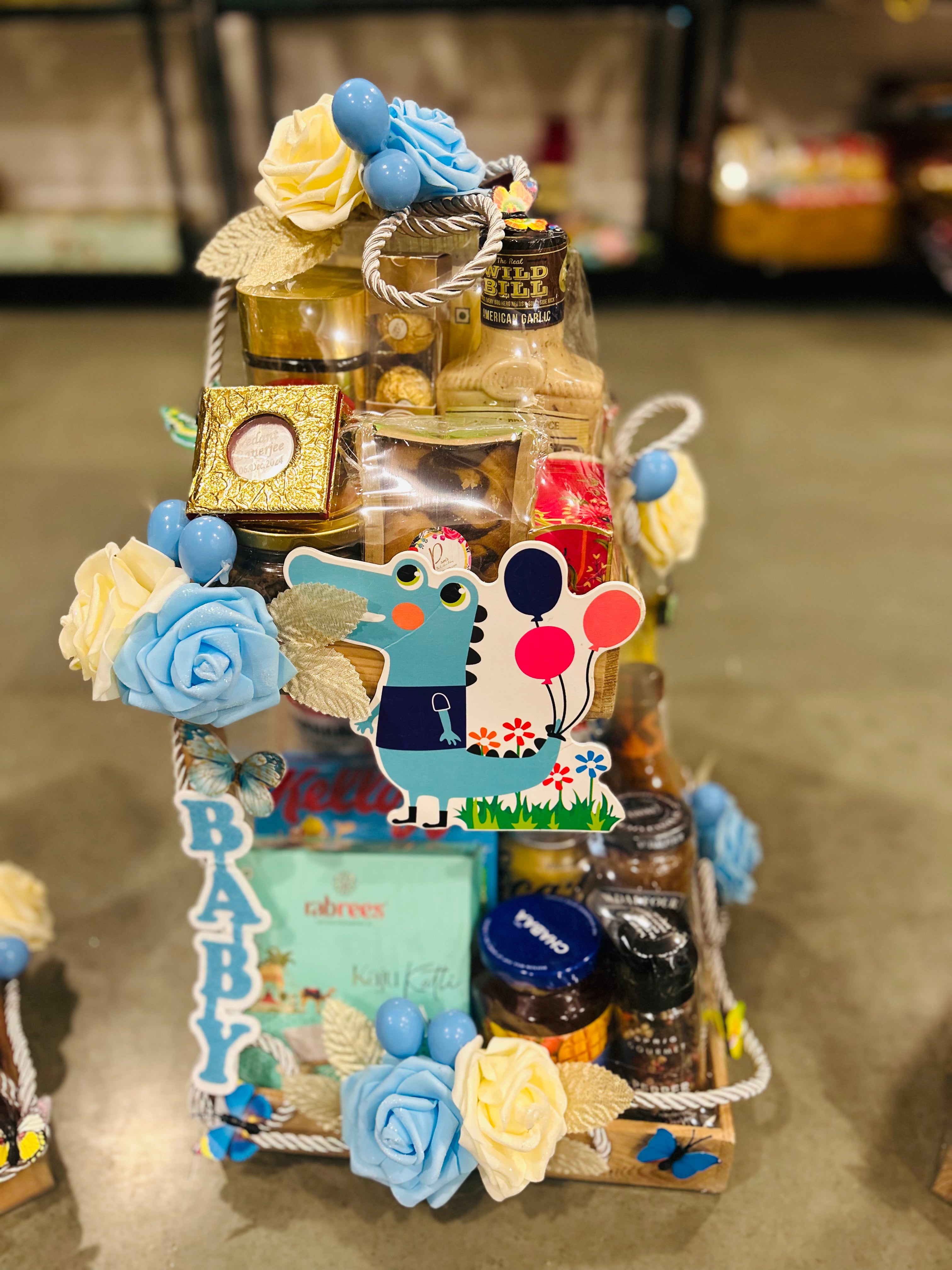 Premium 2-Tier Customized Basket – Luxury Gourmet & Silver Coin Hamper