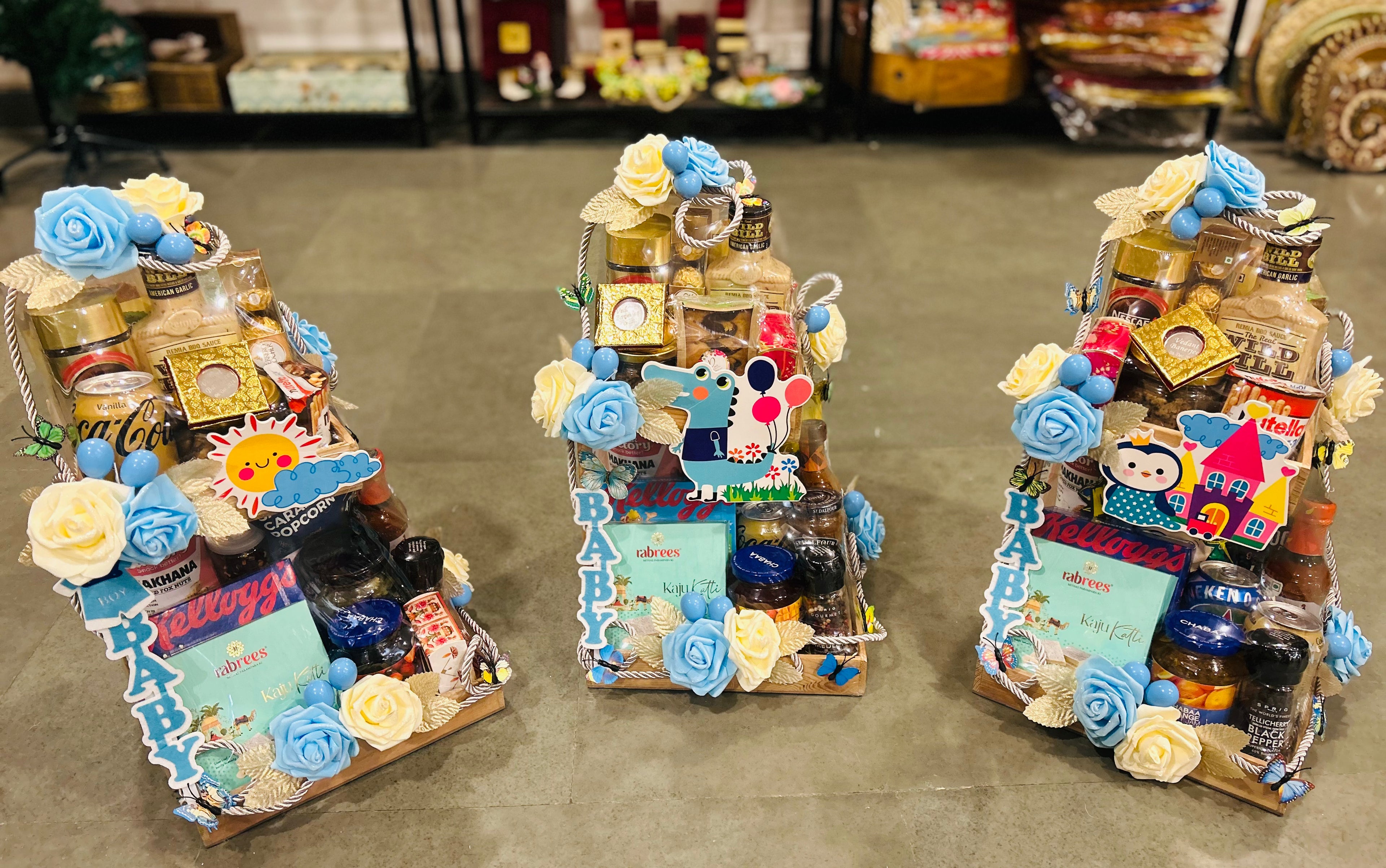 Premium 2-Tier Customized Basket – Luxury Gourmet & Silver Coin Hamper