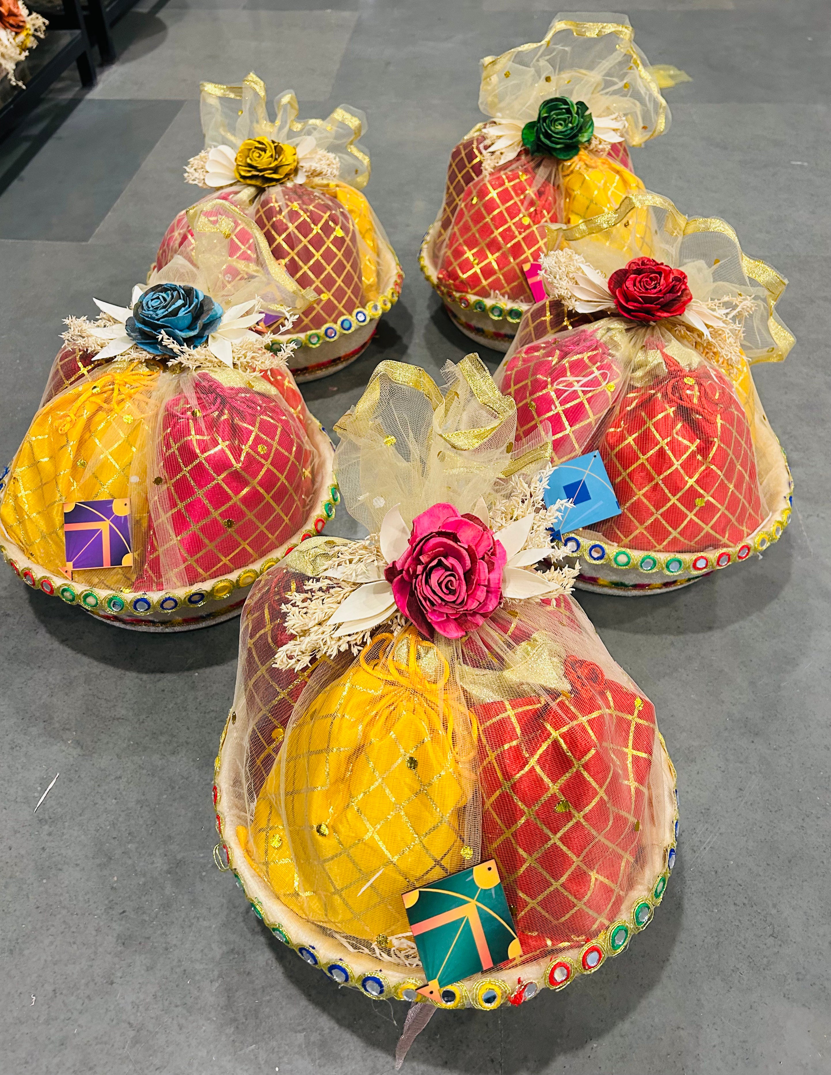 Traditional Lohri Hamper in a Simple Round Basket with 500gms Moongfali, Gajak, Revdi & 50gms Popcorn