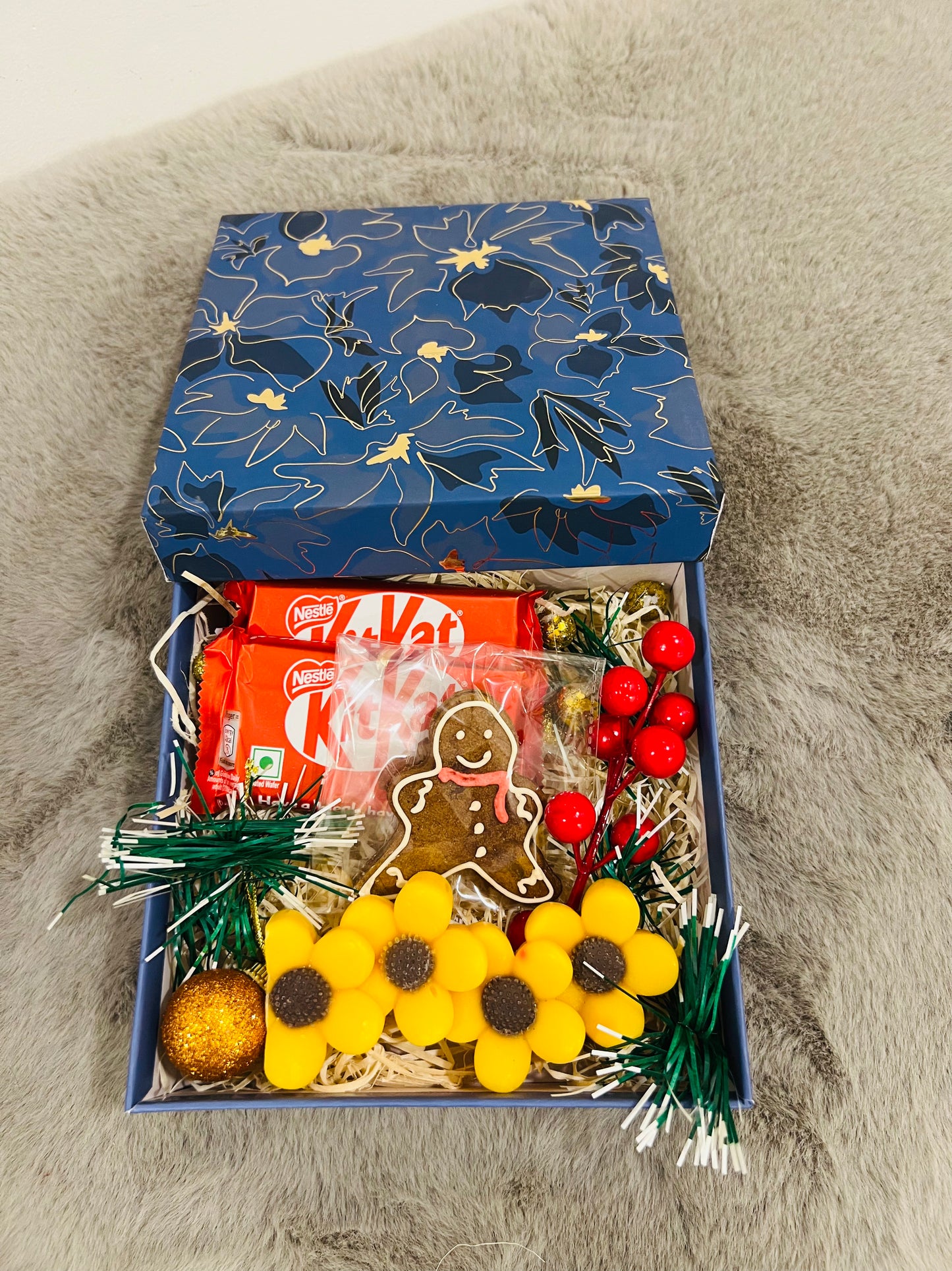 Elegant Christmas Hamper in Rigid Box – Gingerbread, Designer Floral Candle & KitKat Chocolates