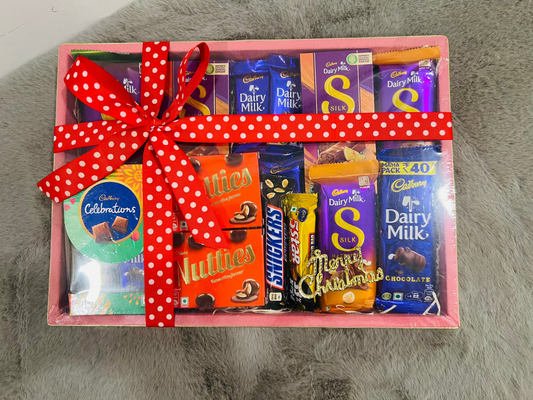 Simple Christmas Hamper – Cadbury Chocolates in a Festive Tray