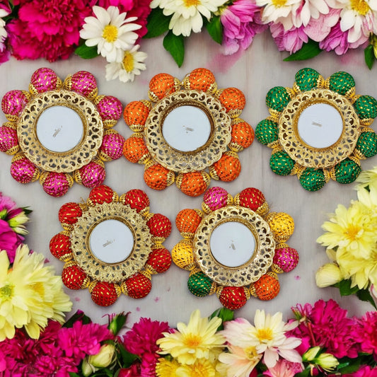 Round shining ball candle holder for home décor and gifting