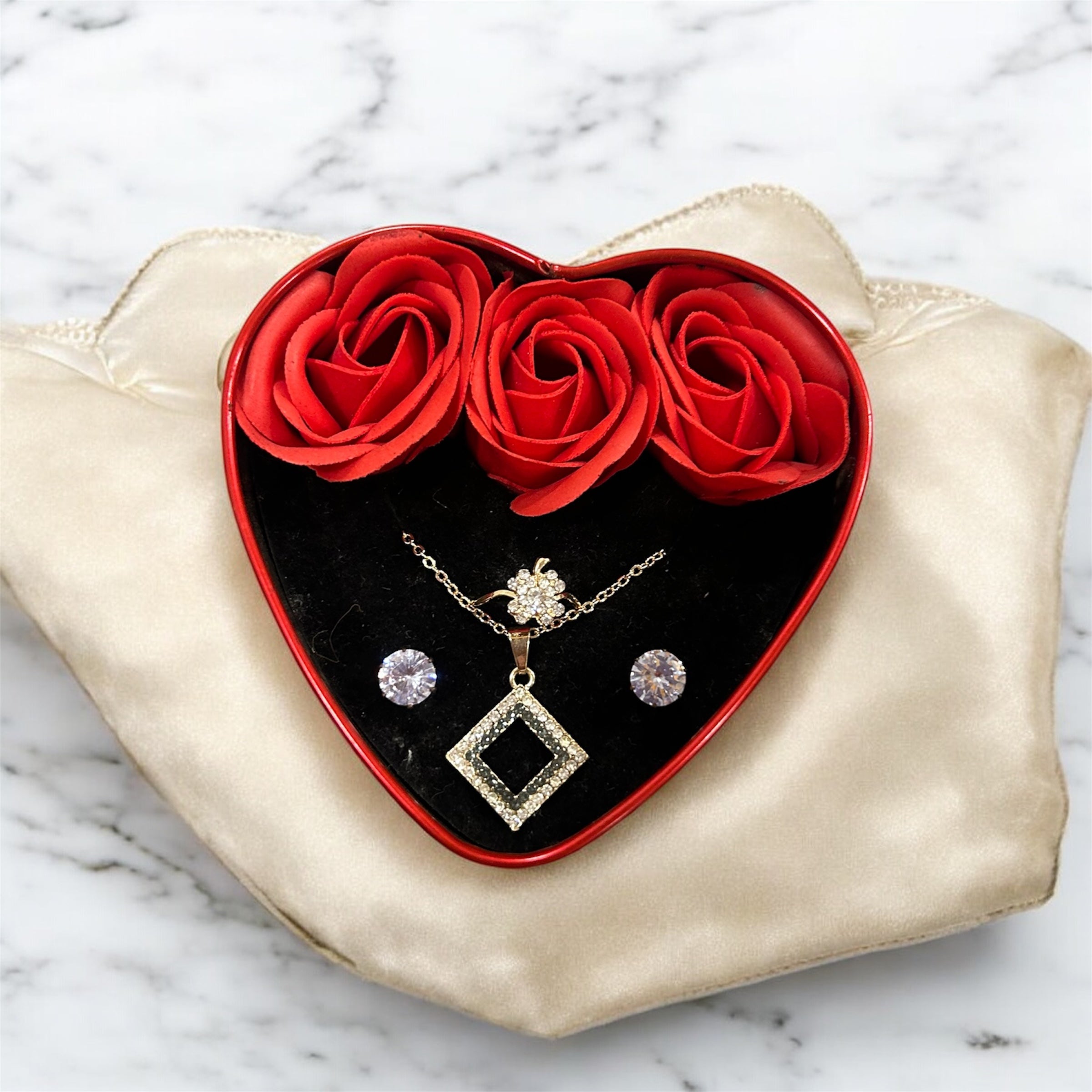 Valentine’s Gift – Artificial Jewellery Set in Heart-Shaped Box (Necklace, Earrings & Ring)