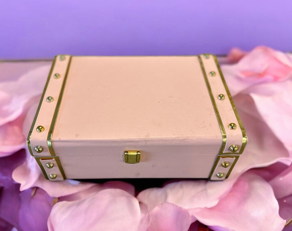 Luxury Gift Hamper – Body Wash, Customized Eye Mask, Earrings, Scrunchies & Chocolates in a Wooden Gift Box | Birthday, Anniversary & Women’s Day Gift