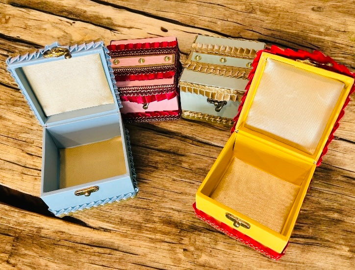 4x4x4 Inch Decorated Leatherite Gift Box for Small Gifts, Laddoo Gifting & Return Favours | Wrap Shap