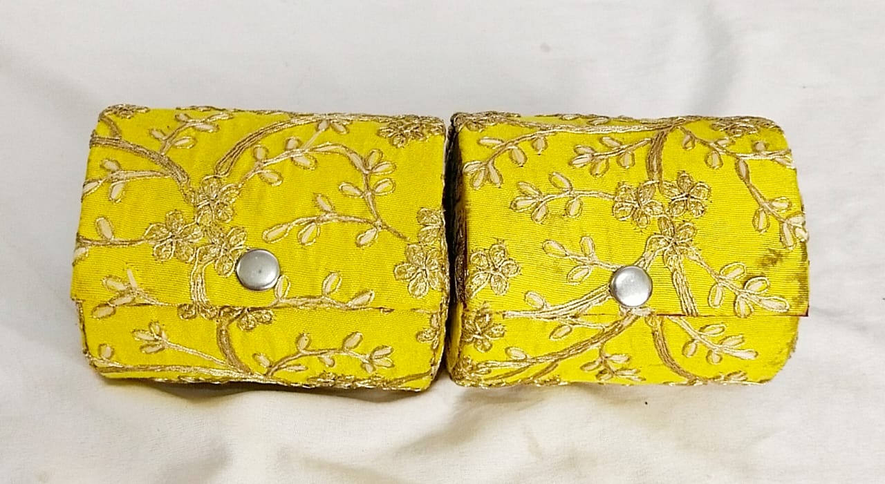 Small Round Embroidered Bangle Box for Gifting & Return Favours – Wrap Shap