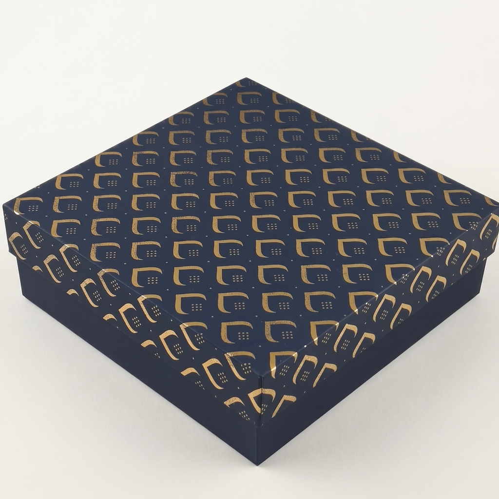 Decorative gift packaging box with personalized design options for bulk orders