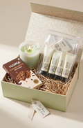 Luxury women’s pamper hamper with Kimirica gift set