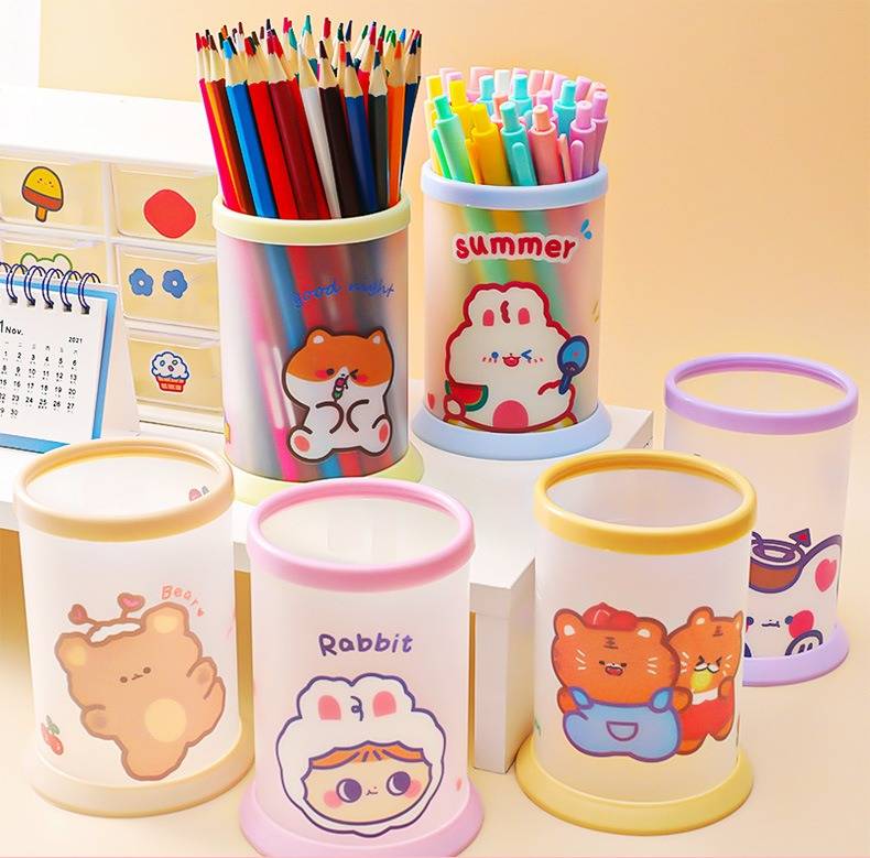 Colorful Cartoon-Themed Plastic Pen Stand Holder – Perfect desk organizer and return gift for kids’ birthdays, school rewards, and study table setup.