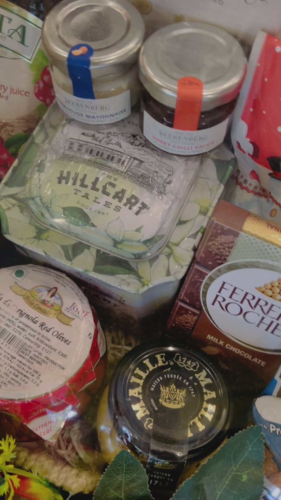 Deluxe Gourmet Indulgence: Imported Treats Gift Hamper