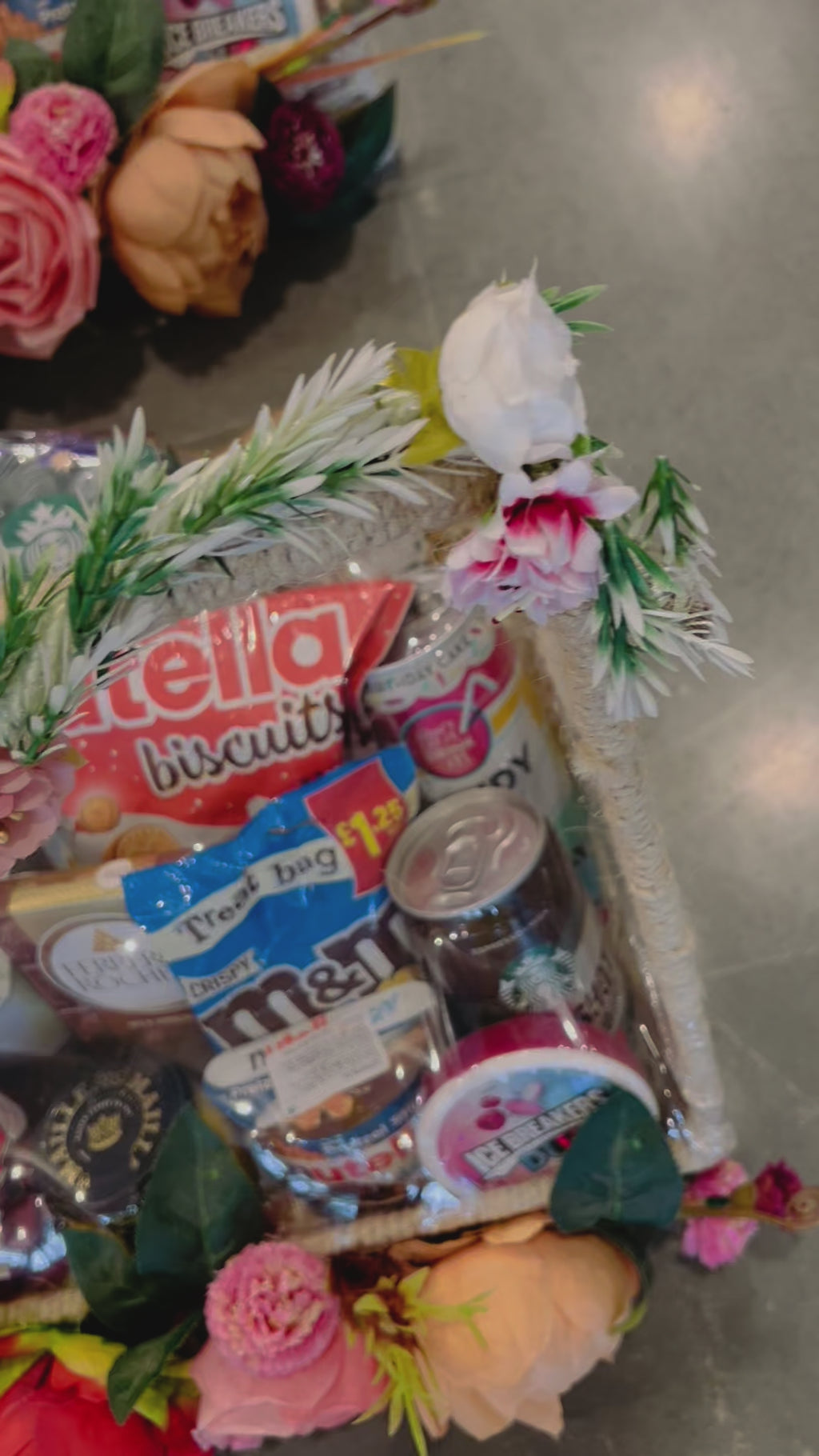 Deluxe Gourmet Indulgence: Imported Treats Gift Hamper