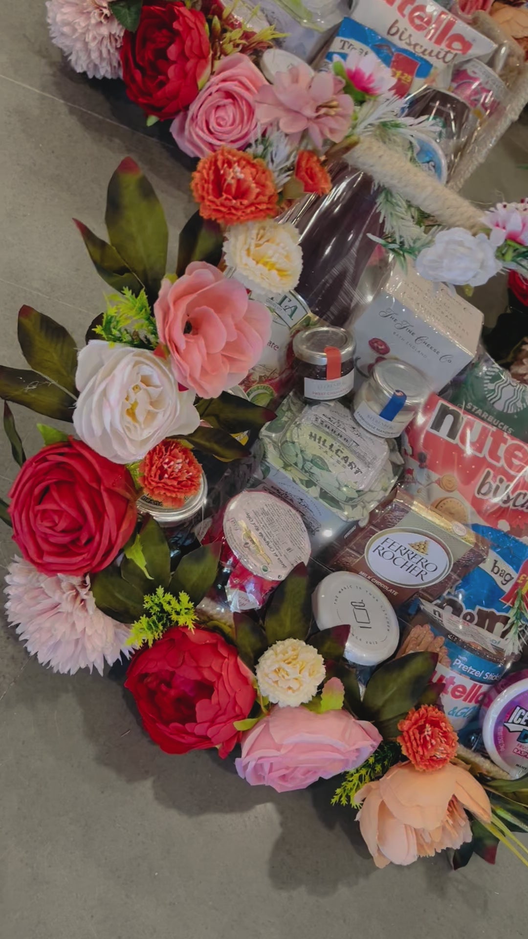 Deluxe Gourmet Indulgence: Imported Treats Gift Hamper