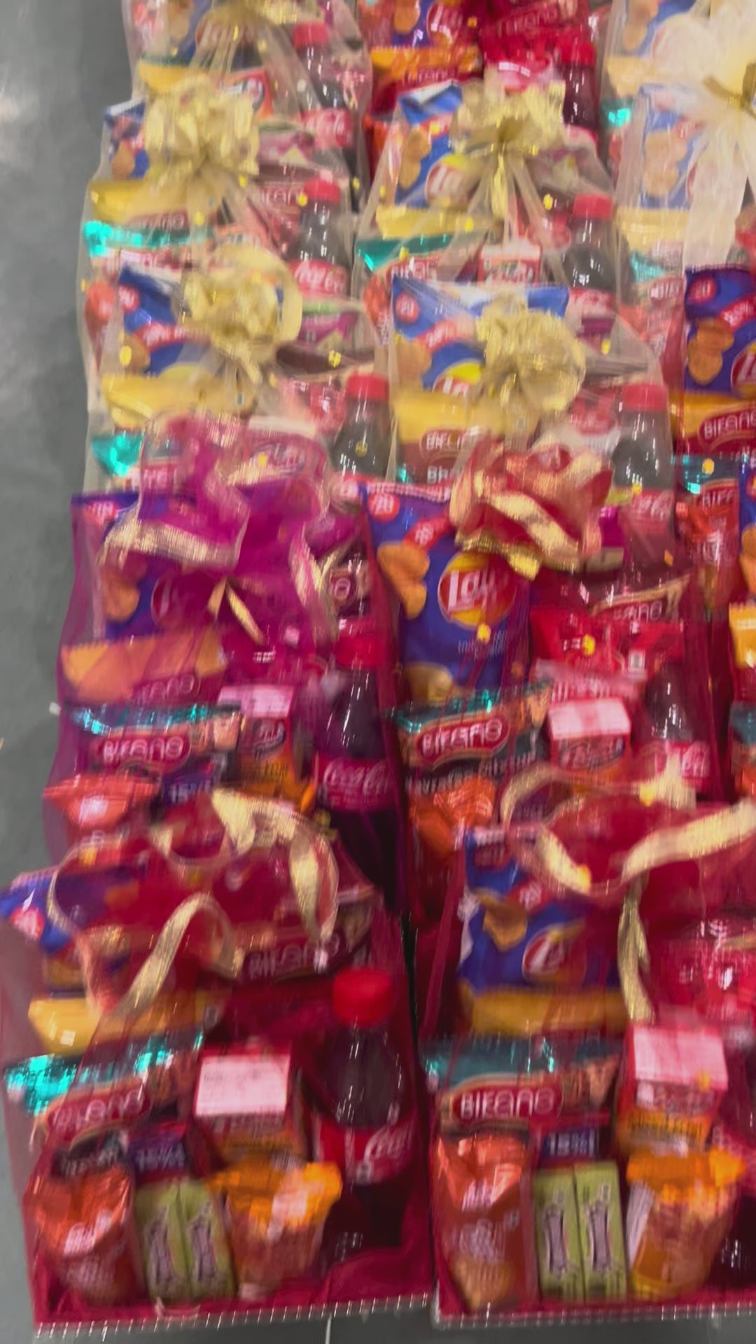 Budget-Friendly Snack Hamper Basket – Chips, Cookies, Chocolates, Beverages & More