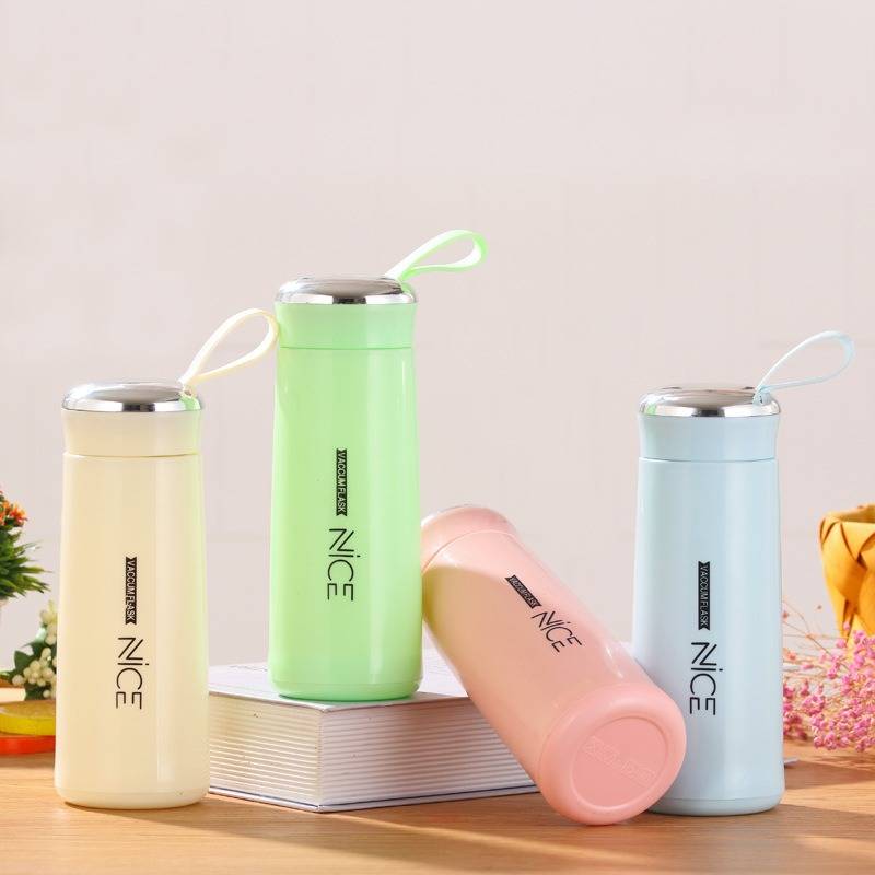 Nice glass water bottle with colorful silicone sleeve – eco-friendly, leak-proof, reusable, and perfect for kids’ birthday return gifts, baby showers, and travel hydration.