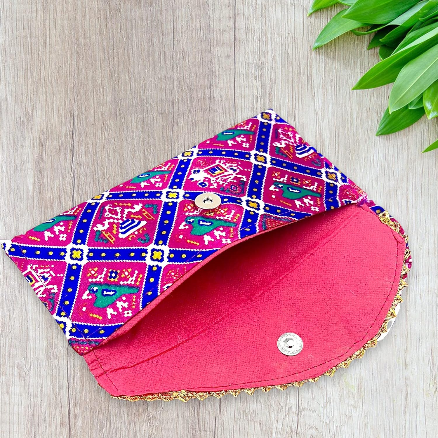 Patola Shagun Envelope – Traditional Money Cash Envelope for Weddings & Festive Gifting