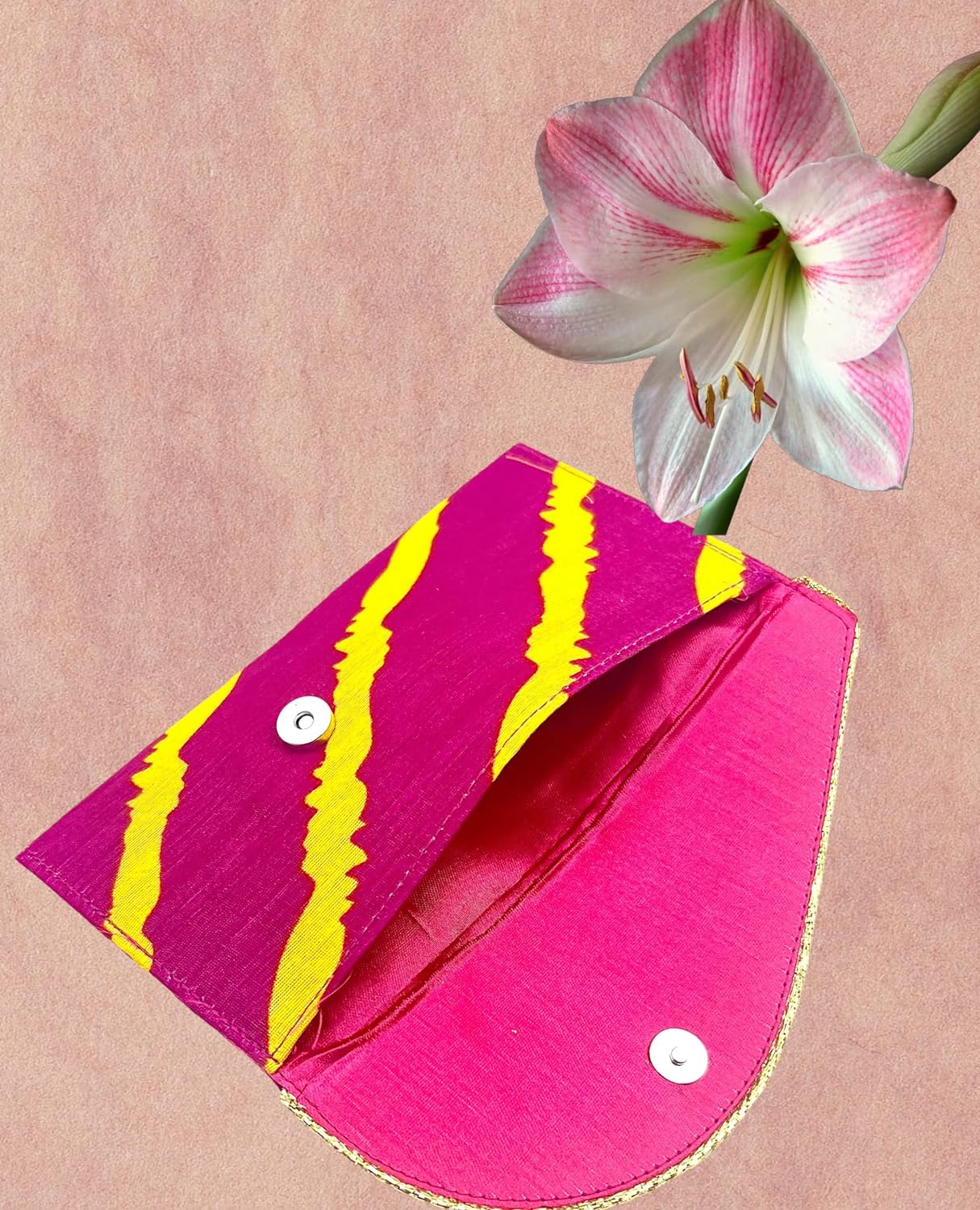 Leheriya Shagun Cash Envelope – Traditional Gift Envelope for Weddings & Festivals